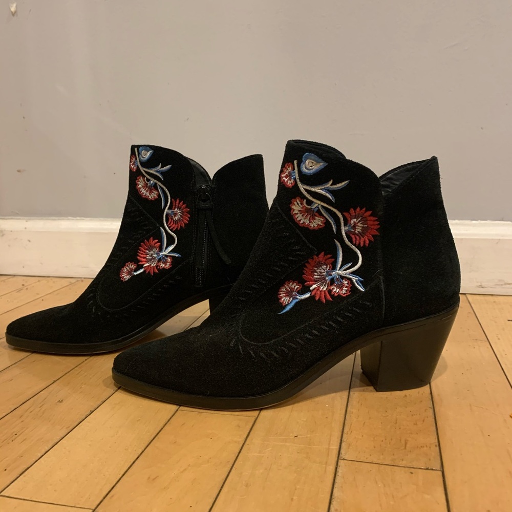 rebecca minkoff size 8 booties w/ flowers